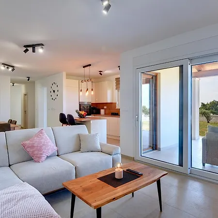 House With A Parking Space Valtura, - 22784 Casa vacanze *